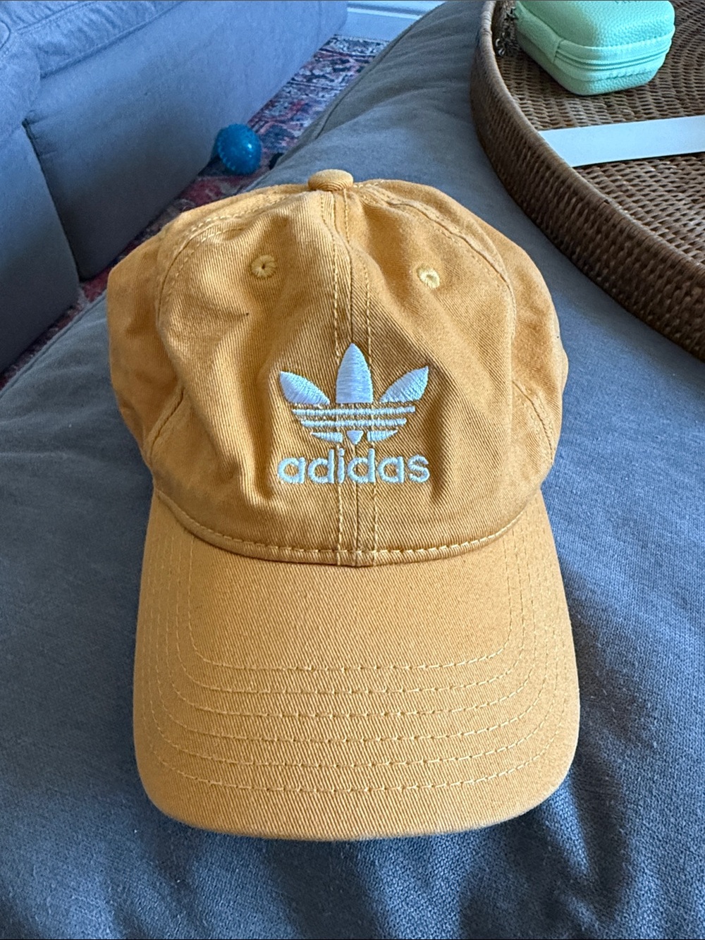 adidas Trefoil Cap in Mustard
